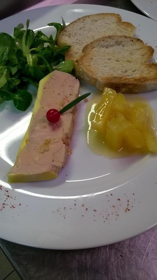 Hotel Restaurant Henry Puy-l'Eveque Luaran gambar
